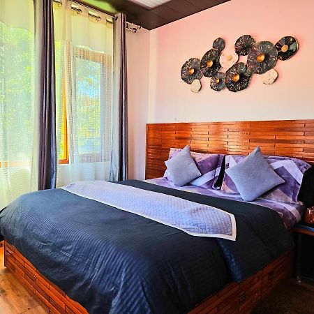 The Tulip Bir Hotel Luaran gambar