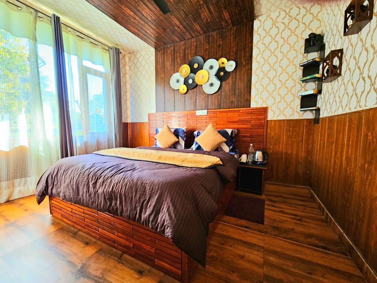 The Tulip Bir Hotel Luaran gambar