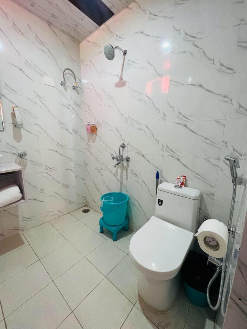 The Tulip Bir Hotel Luaran gambar
